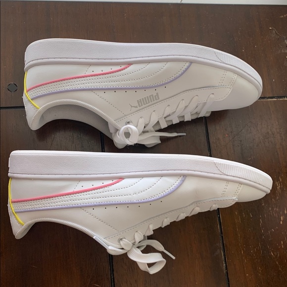 Women’s Puma Vikky V2 White leather sneaker - Picture 4 of 8